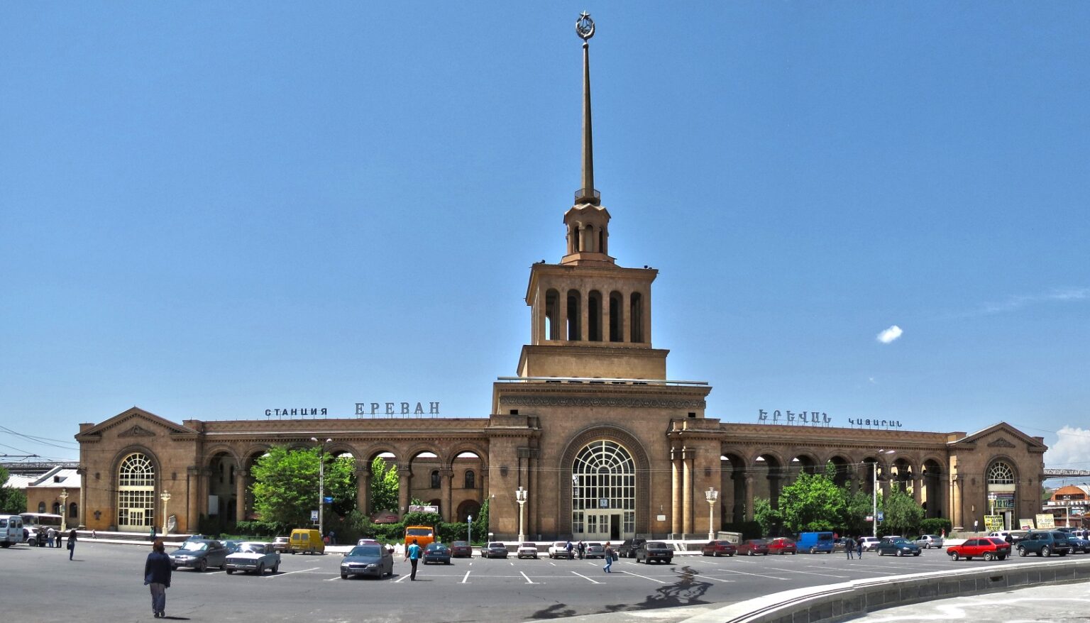 Yerevan-Train-Station-of-Sasuntsi-David-4